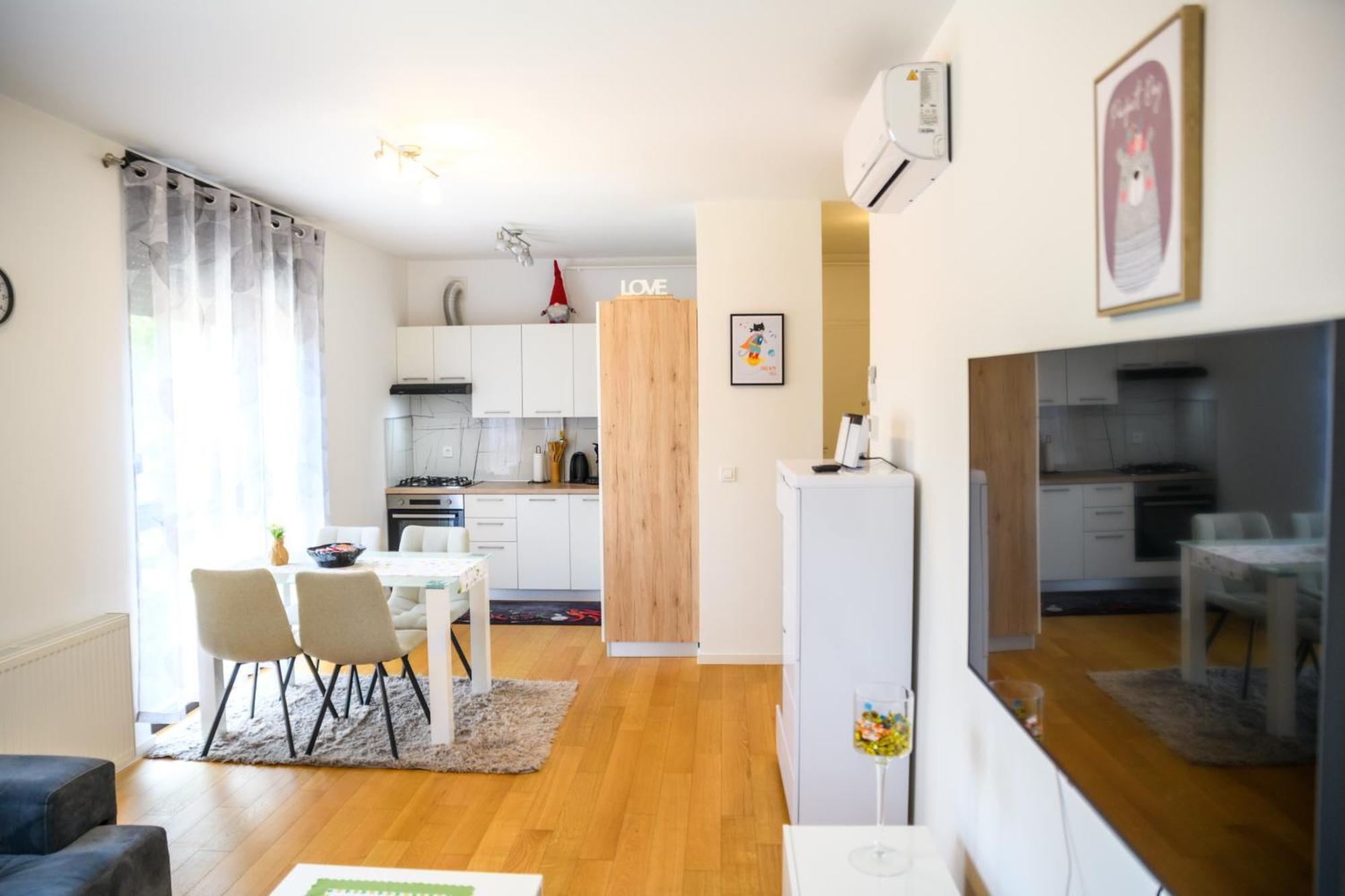 Apartman Zabok Centar ภายนอก รูปภาพ
